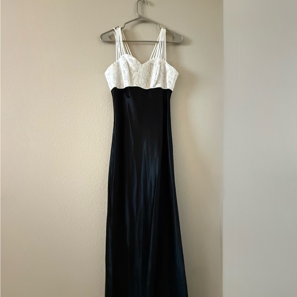 All that Jazz Black and White Dress